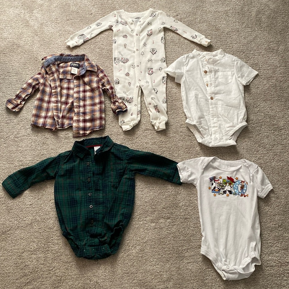 NWOT Lot of 12 Month Clothing